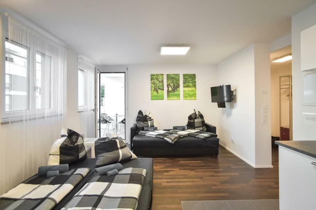 Deluxe Ferienwohnung Apartment Stuttgart Centre/Milaneo Exterior foto